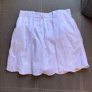 * SOLD * Zara Trafaluc white cute skirt